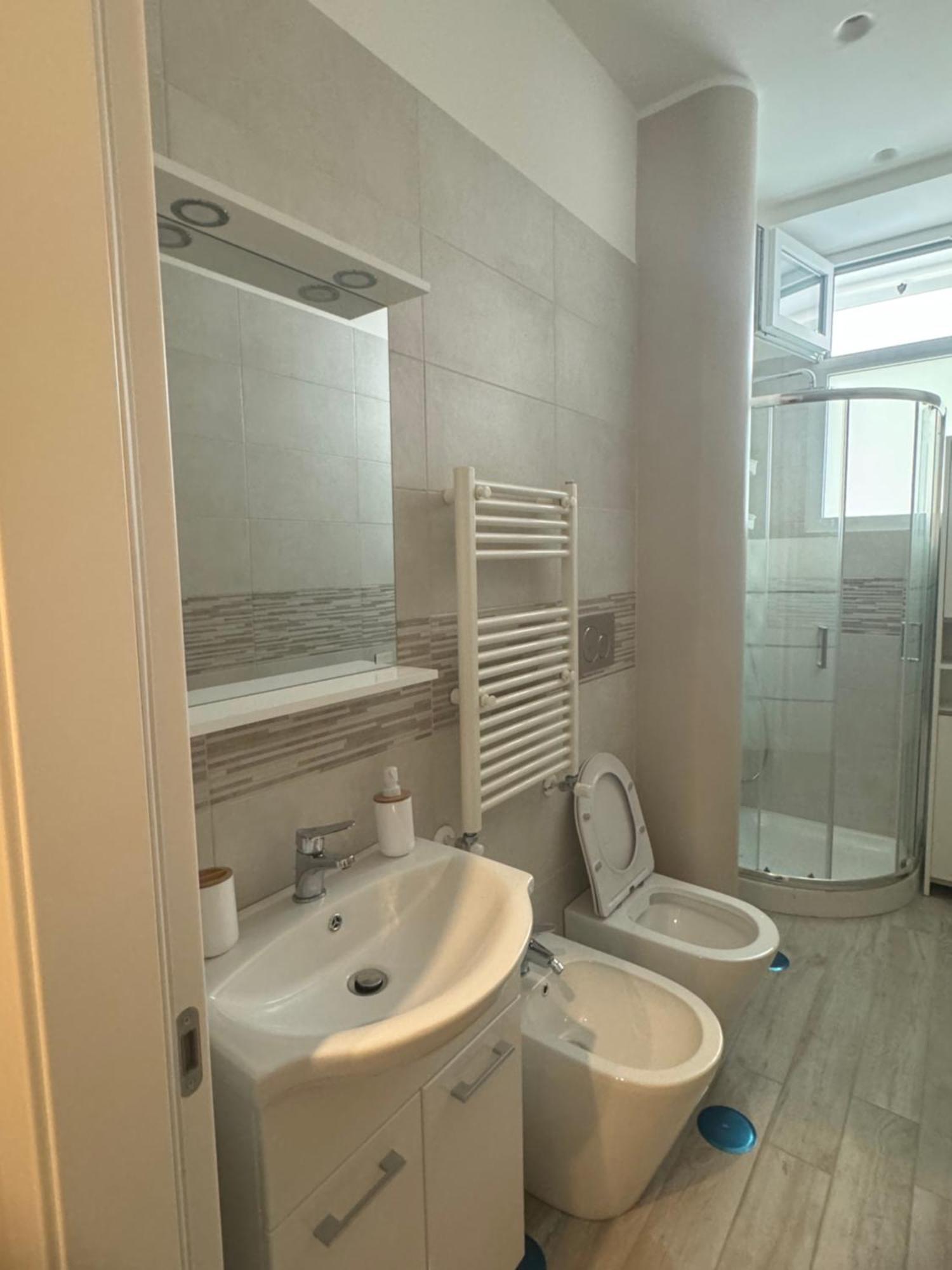 Casa Erminia Apartment Caserta Ngoại thất bức ảnh