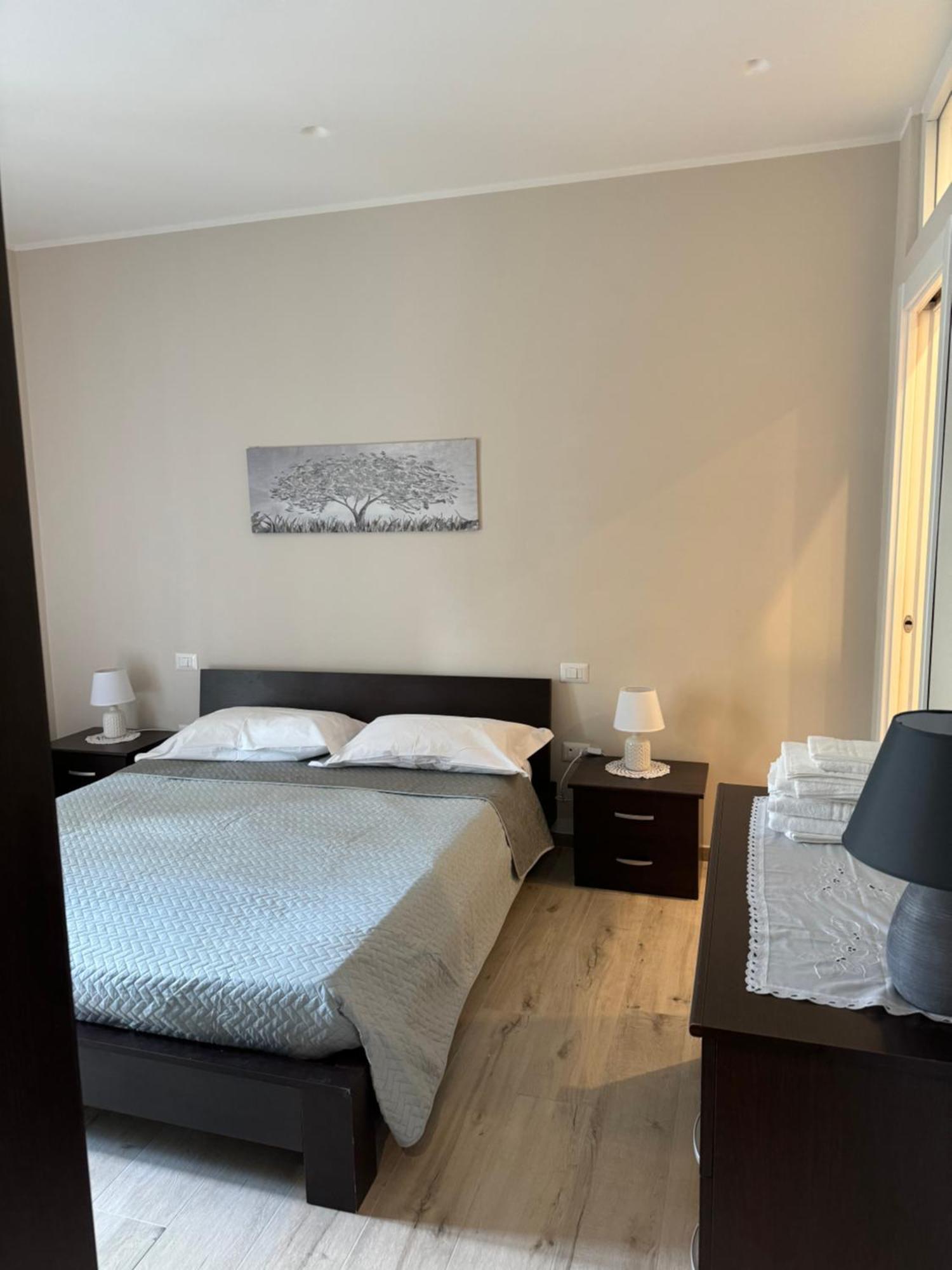 Casa Erminia Apartment Caserta Ngoại thất bức ảnh